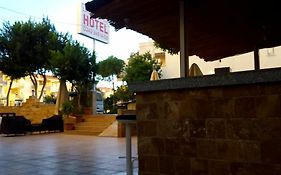 Lara Palace Hotel